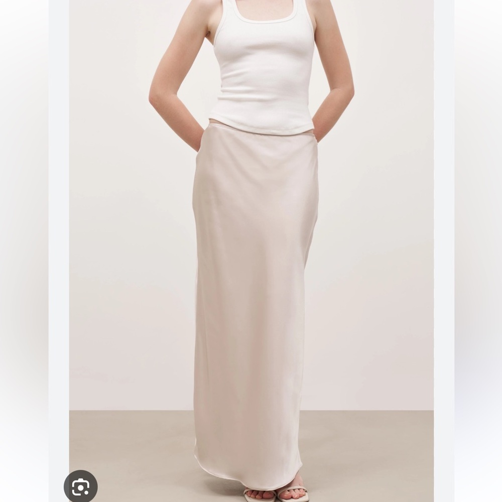 BOA - Satin Mid Rise Maxi Skirt - Champagne